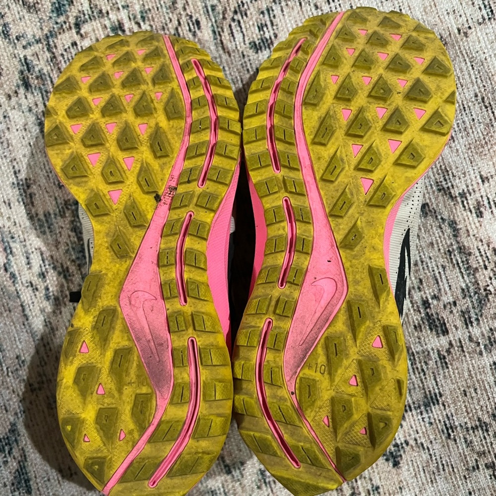 Nike women’s trail shoes